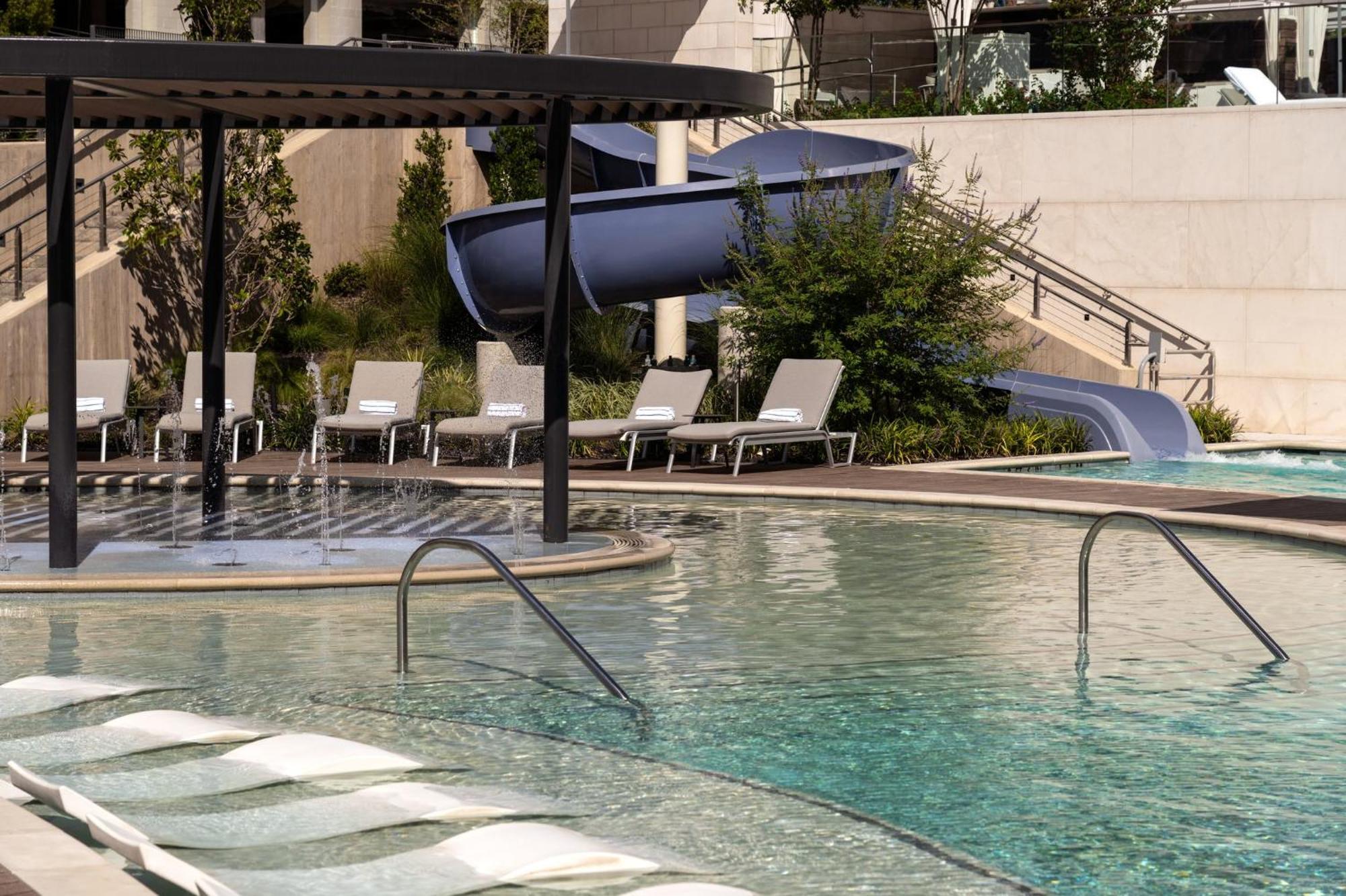 Loews Arlington Hotel Exterior photo